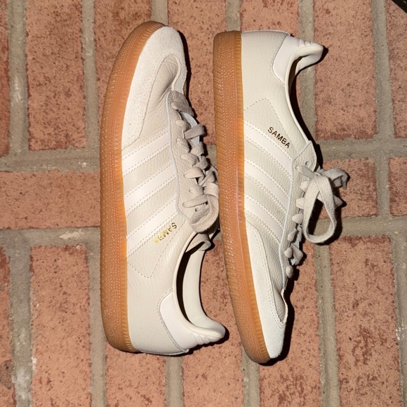 Adidas Samba Lt. Gray & White Athletic Shoes, Size 9, EUC - Picture 5 of 8